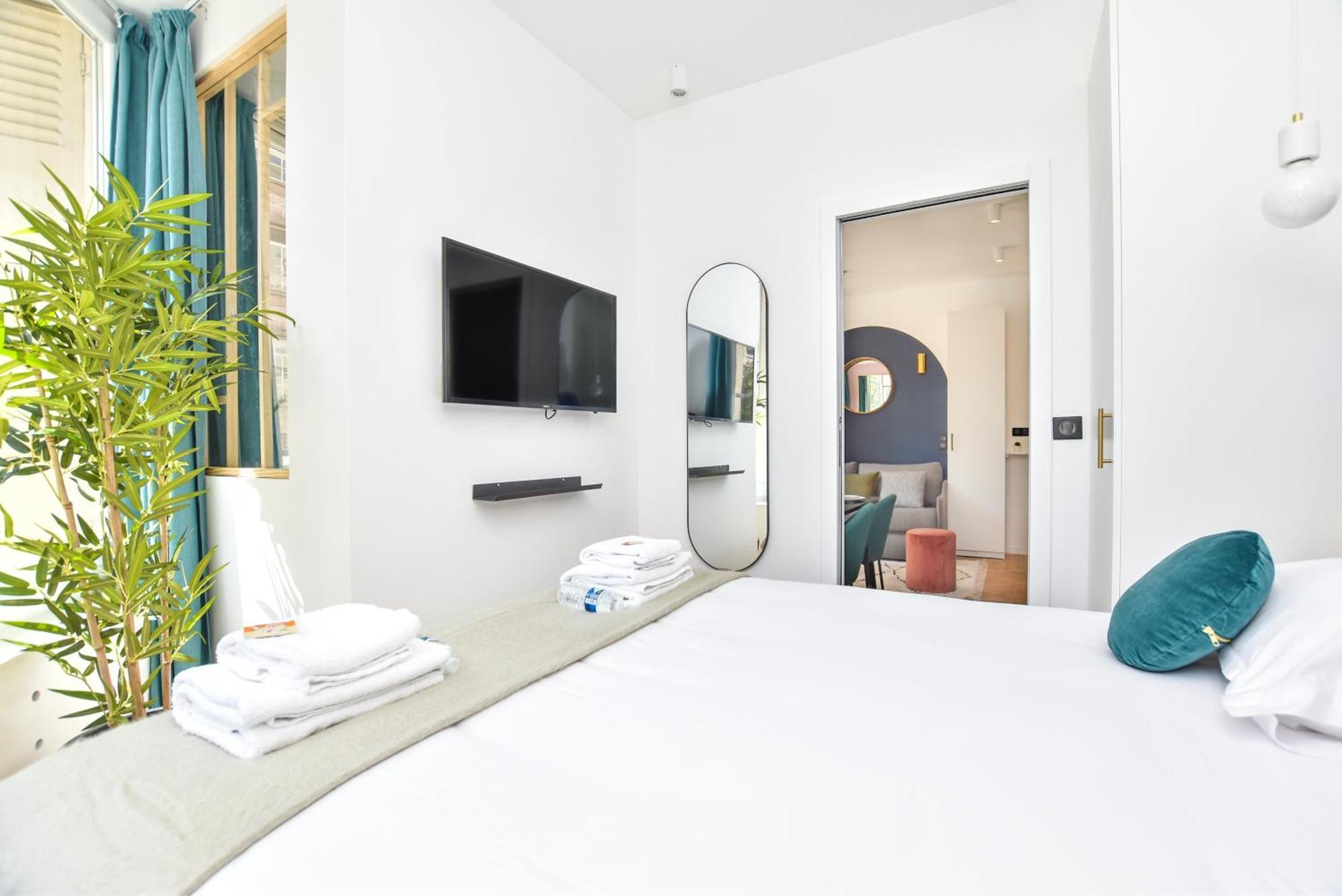 Charming And Cosy Flat Next To The Eiffel Tower Appartamento *
